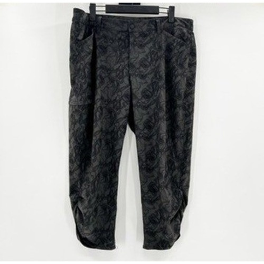 Eddie Bauer Women's Size 14 Gray Floral Print Cropped Pants Casual Comfort